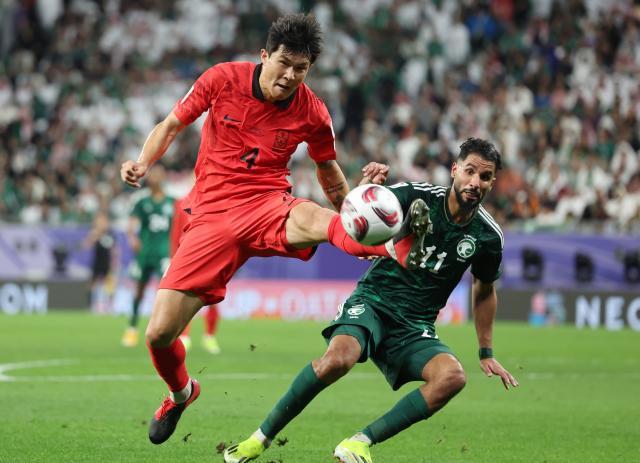 火狐电竞首页-三座大山矗立韩国队面前 克林斯曼无惧金玟哉停赛